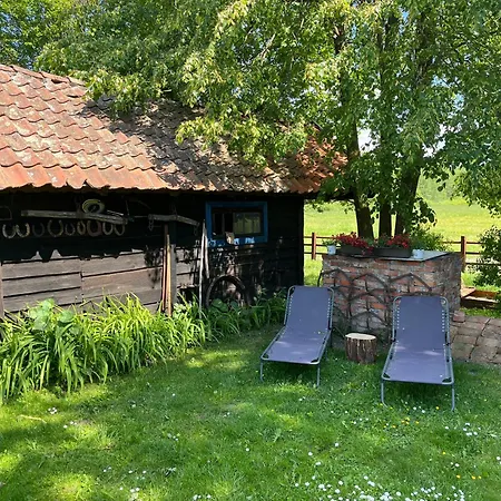 팜스테이 Zakatek Lipowy - Turystyka Stulichy 베고르제포